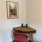 Appartement 3 Bedroom Modern Alpine Escape Chateau-d'Oex