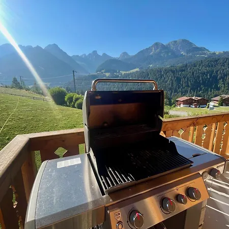 3 Bedroom Modern Alpine Escape *