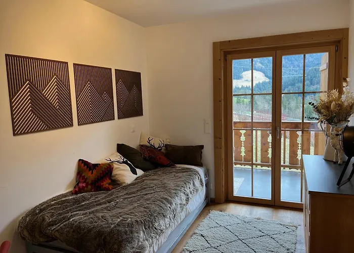 Lejlighed 3 Bedroom Modern Alpine Escape *