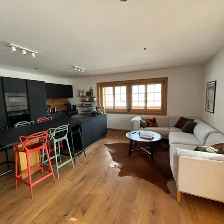 3 Bedroom Modern Alpine Escape Apartment Chateau-d'Oex