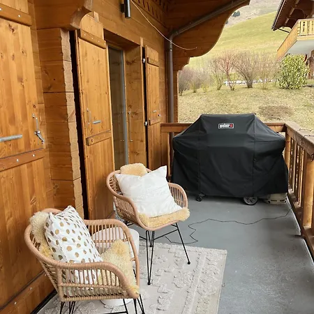 3 Bedroom Modern Alpine Escape *