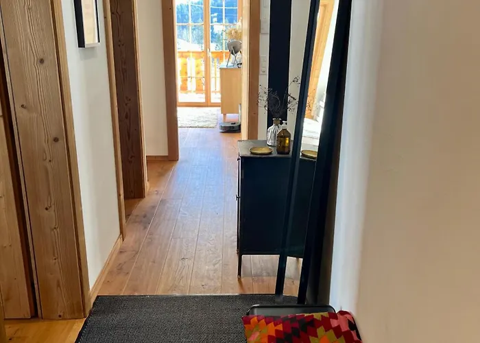 Appartement 3 Bedroom Modern Alpine Escape